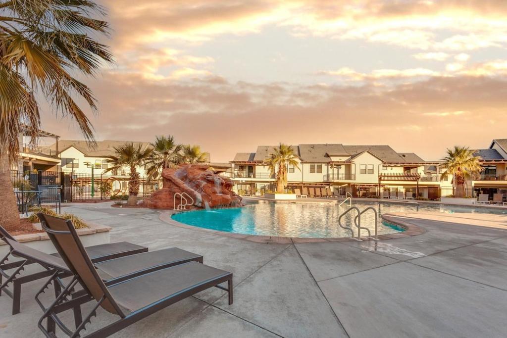 Red Mountain Retreat At Ocotillo Springs Resort 43 Brand New Home, Private Pool, & Hot Tub Santa Clara Exteriör bild