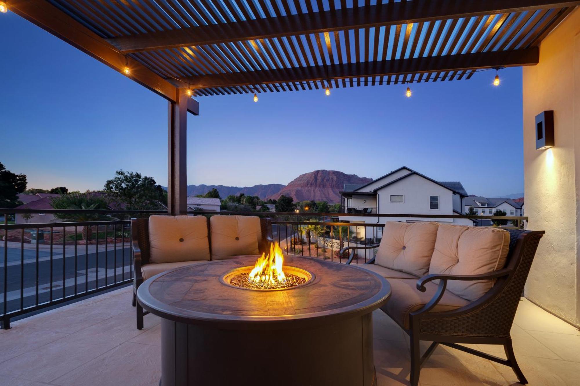 Red Mountain Retreat At Ocotillo Springs Resort 43 Brand New Home, Private Pool, & Hot Tub Santa Clara Exteriör bild